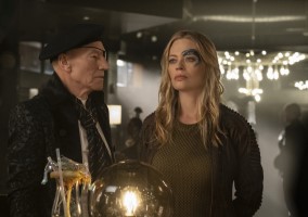 Jean Luc Picard and 7 of 9 Stardust City Rag